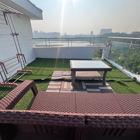 Villa 117 Prestige Silver Springs Chennai Extérieur photo