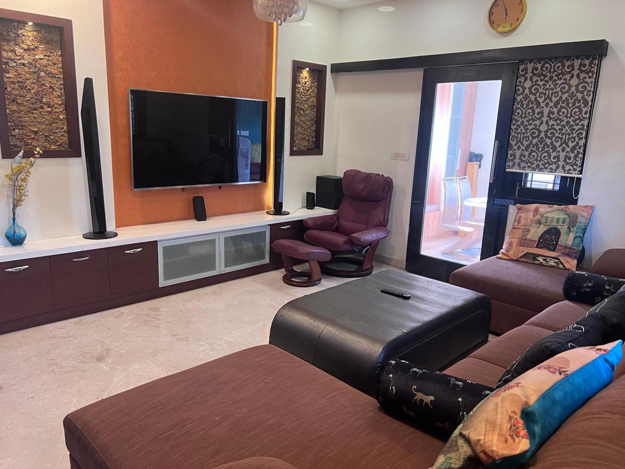 Villa 117 Prestige Silver Springs Chennai Extérieur photo